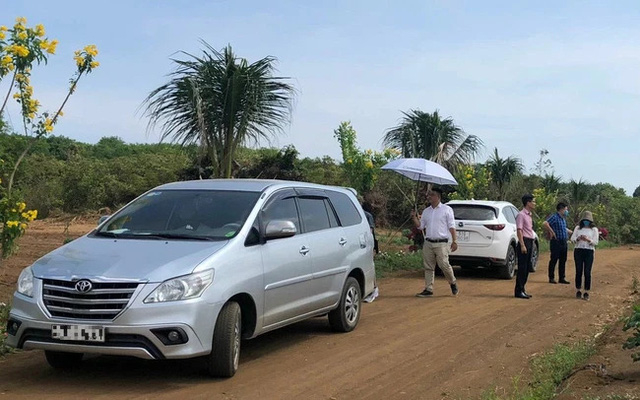 Giá bất động sản tăng tràn lan khắp nơi, “lãi ảo” nhưng “chôn” vốn thật - Ảnh 2.