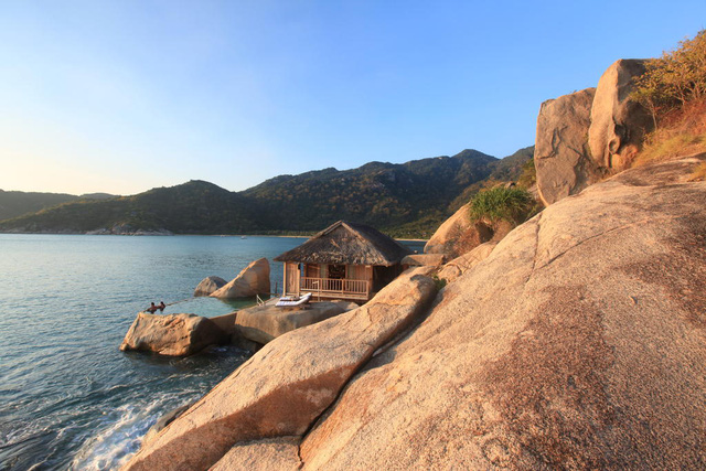 Even with money, you can't buy: 2 of the 3 most luxurious resorts in Vietnam are full for the 30/4 ceremony, the remaining places cost up to 50 million VND/night - Photo 2.