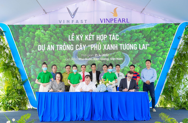  Giữ đúng lời hứa, VinFast bắt đầu trồng 65.000 cây xanh tương ứng với 65.000 đơn đặt hàng VF8 và VF9  - Ảnh 1.