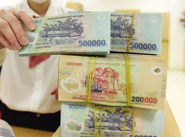 Ngân hàng thắng lớn, lãi hàng nghìn tỷ đồng - Ảnh 1. Ngân hàng thắng lớn, lãi hàng nghìn tỷ đồng - Ảnh 1.