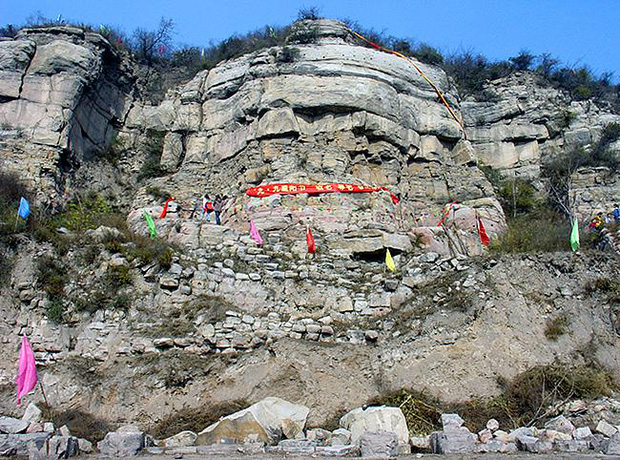   The giant mountain-backed Buddha statue mysteriously disappeared, 700 years after its revival, leaving many unanswered questions - Photo 6.