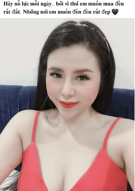 Hot girl nước nho ma túy ở Đà Nẵng: Thường xuyên đăng ảnh hở hang khoe thân, một thánh đạo lý đích thực trên Facebook - Ảnh 9.