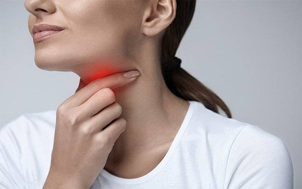   3 abnormal points in the throat implicitly warn the body that there is a disease, it is best to go to the doctor as soon as you encounter it - Photo 3.