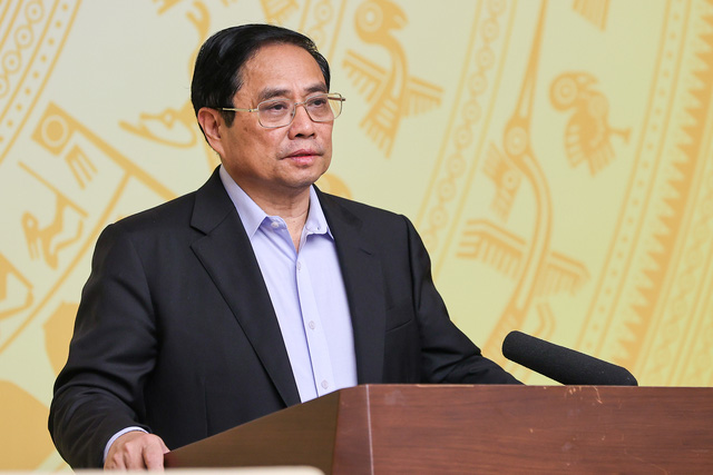 Bộ trưởng Y tế: Dự kiến hoàn thành tiêm vắc xin cho trẻ em từ 5-12 tuổi trong quý II - Ảnh 1. Bộ trưởng Y tế: Dự kiến hoàn thành tiêm vắc xin cho trẻ em từ 5-12 tuổi trong quý II - Ảnh 1.