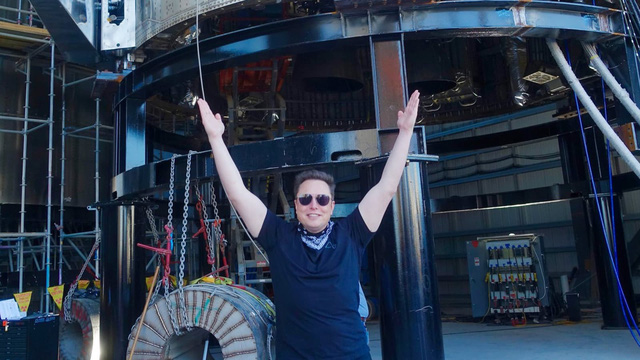  Elon Musk nói bỏ tiền túi để người dân Ukraine dùng Starlink miễn phí, chính phủ Mỹ vẫn phải trả hàng triệu USD để mua thiết bị của SpaceX  - Ảnh 2.