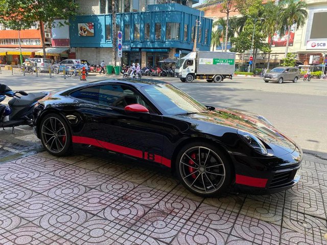 The quartet of Porsche 911 was purchased by Mr. Dang Le Nguyen Vu at the beginning of the year: All are new generation cars, with a unique one in Vietnam - Photo 5.