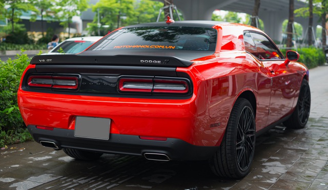 Dodge Challenger GT độ mâm hàng độc tại Hà Nội - Ảnh 1.