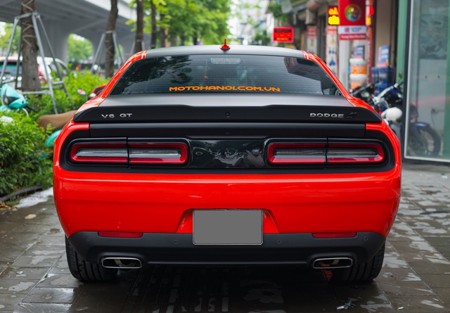 Dodge Challenger GT độ mâm hàng độc tại Hà Nội - Ảnh 12.