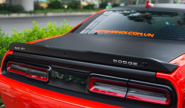 Dodge Challenger GT độ mâm hàng độc tại Hà Nội - Ảnh 6.
