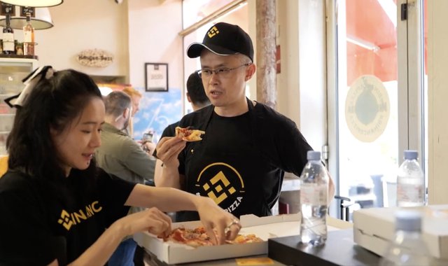 Days after tweeting Poor again, Binance CEO CZ was caught as a pizza delivery driver: What's going on?  - Photo 2.