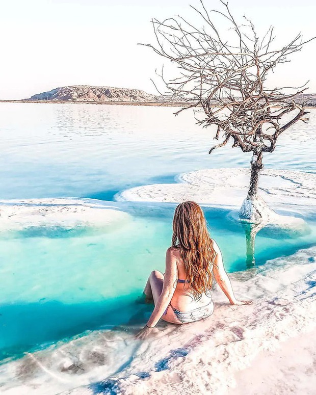 Ở giữa Biển Chết có một hòn đảo trắng tinh như tuyết, chứa đựng một điều diệu kỳ khiến cả thế giới ngỡ ngàng - Ảnh 8.