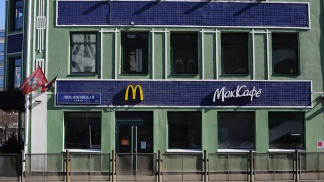 Leaving Russia, McDonald's put an end to an iconic era that lasted for 32 years - Photo 2.