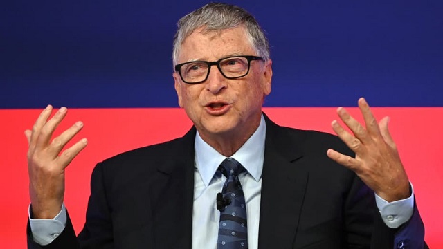 Bill Gates: Để thay đổi thế giới, bạn nên làm điều này - Ảnh 1.