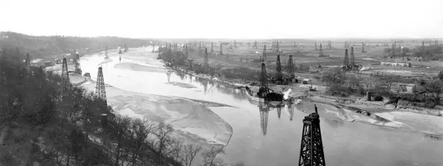 Xăng từng rẻ hơn nước, thừa mứa tới mức phải đổ ra sông... Cùng tìm hiểu những sự thật không tưởng về lịch sử ngành dầu khí - Ảnh 14.