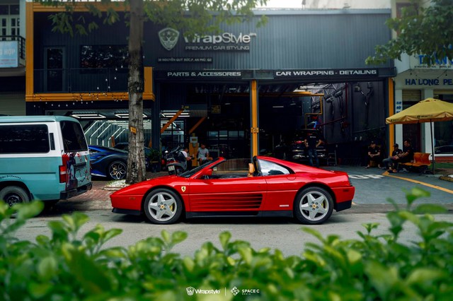 The first Ferrari 348 TS in Vietnam - Rare about 30 years old of passionate collectors - Photo 1.