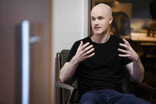 Coinbase CEO predicts that in the next decade there will be about 1 billion people using cryptocurrencies - Photo 1.