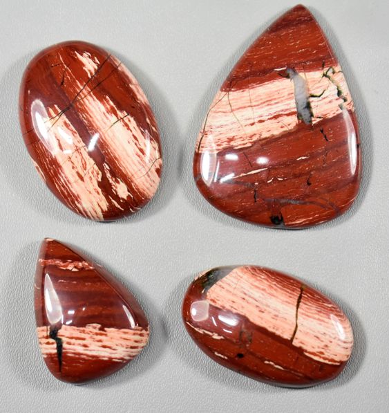 Red veined snakeskin quartz: A feng shui stone that helps increase willpower, as a shield to protect you from the envy of others - Photo 4.