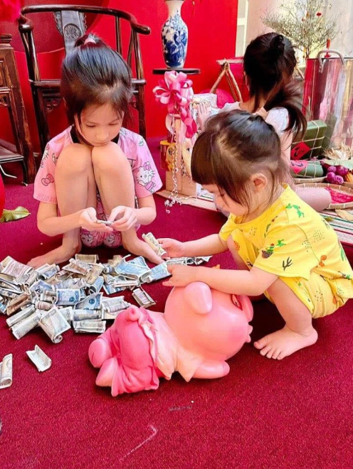 Look at the rich Vietnamese to teach their children: 3 months old read books, use savings to invest, raise children up to 100 million/month but don't let them know they are rich - Photo 6.