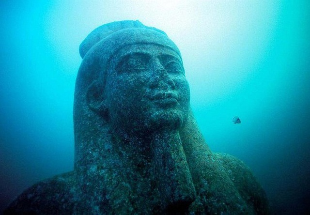 Ngắm nhìn tàn tích của thành phố Thonis-Heracleion, nơi huyền thoại Ai Cập ẩn mình dưới đại dương - Ảnh 12.