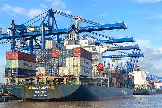 Doanh nghiệp đề xuất giảm gần 95% phí cảng biển - Ảnh 1.