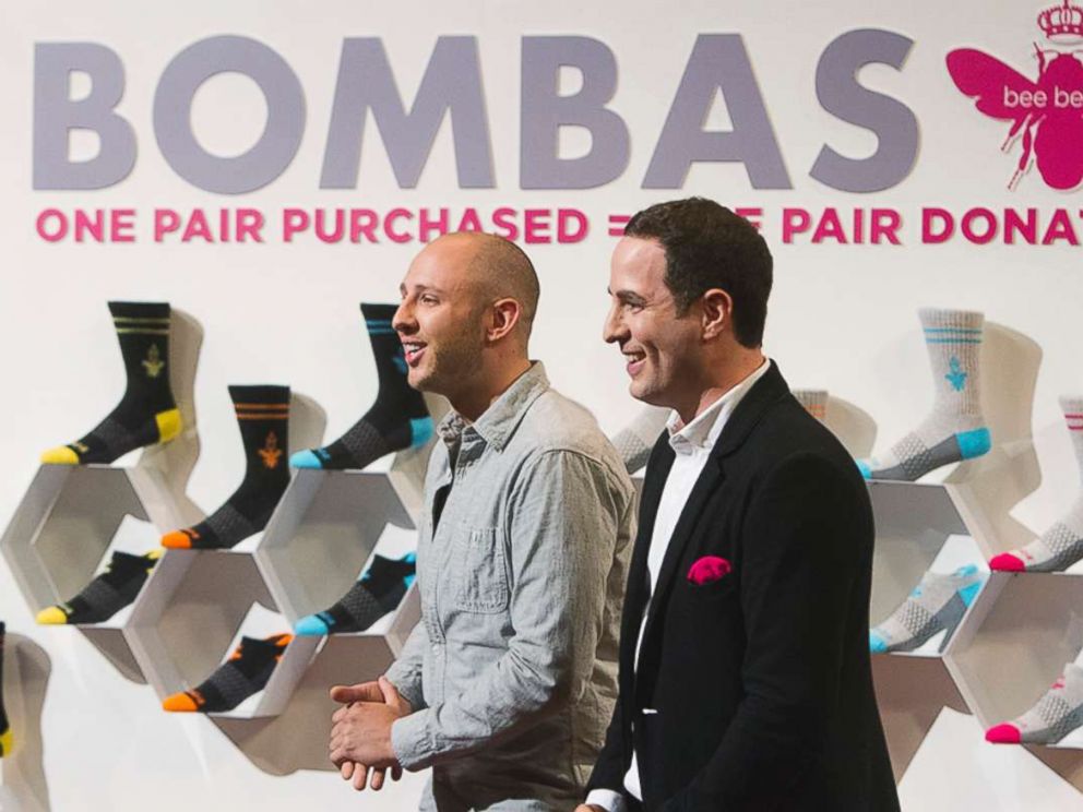 Thương vụ thành công nhất Shark Tank Mỹ: Bị chê định giá lố bịch, 4/5 Shark quay lưng, vị Shark duy nhất ở lại đã có khoản sinh lời cực lớn - Ảnh 2. Thương vụ thành công nhất Shark Tank Mỹ: Bị chê định giá lố bịch, 4/5 Shark quay lưng, vị Shark duy nhất ở lại đã có khoản sinh lời cực lớn - Ảnh 2.