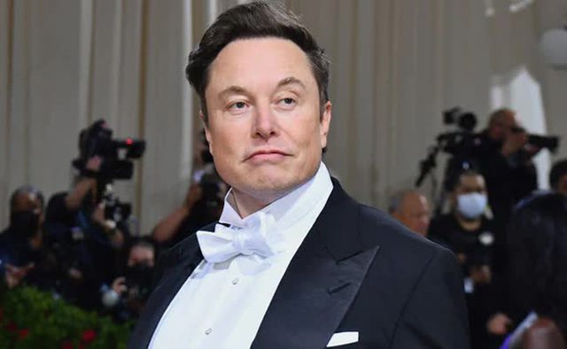 Vừa tròn 18 tuổi, con tỷ phú Elon Musk lập tức xin đổi tên - Ảnh 1.