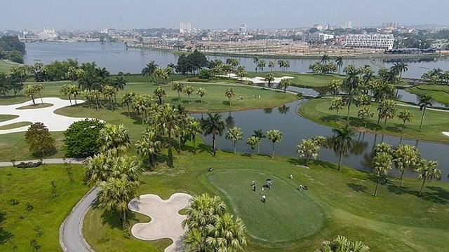 Ngân hàng đại hạ giá khoản nợ hơn 800 tỷ của ông chủ sân golf Đầm Vạc - Ảnh 1.