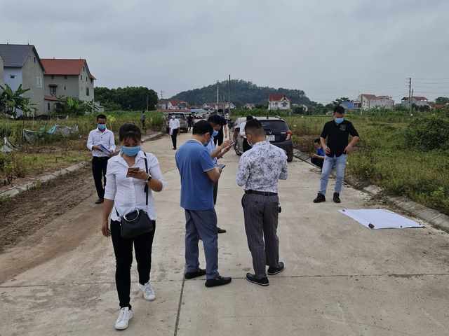  Thanh khoản èo ọt, thị trường bất động sản có rơi vào kịch bản đóng băng như 10 năm trước? - Ảnh 1.