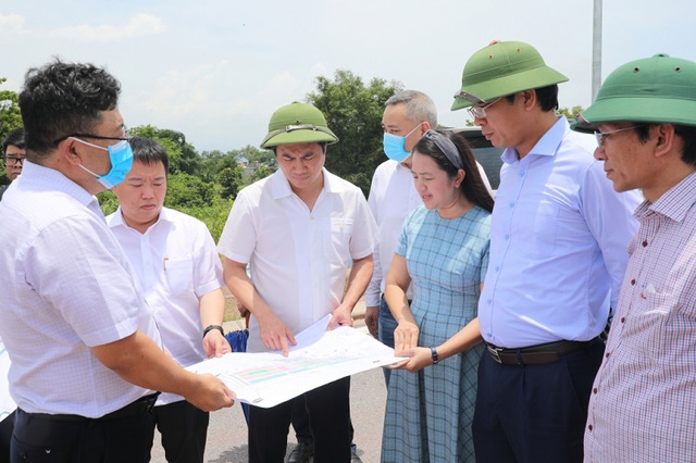 Quang Ninh prioritizes 20% land fund for workers' housing - Photo 1.