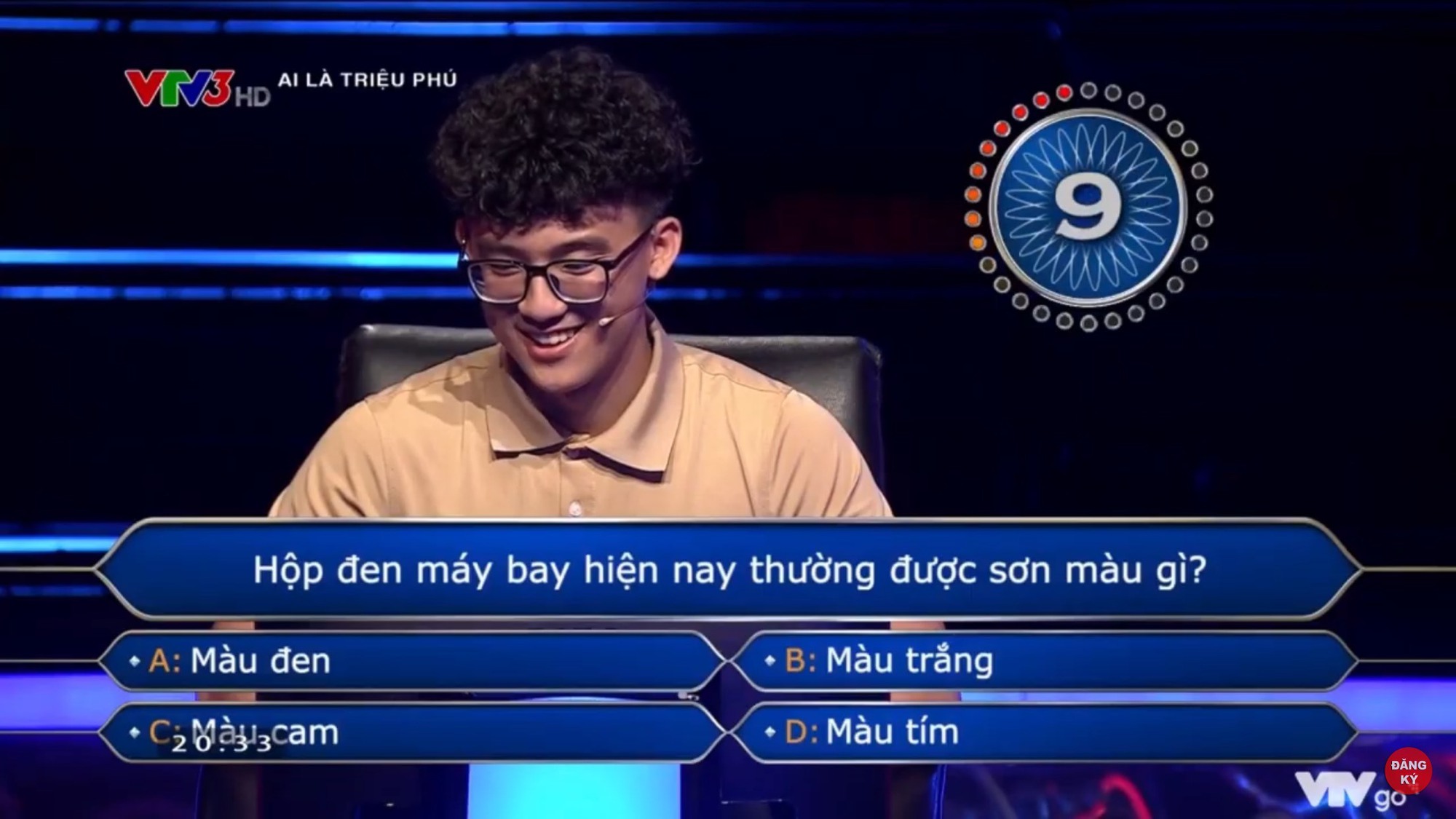 9X điển trai đi thi “Ai là triệu phú” khiến dân tình xôn xao: Xem tập này xong mà sướng cả mắt! 9X Điển Trai Đi Thi “Ai Là Triệu Phú” Khiến Dân Tình Xôn Xao: Xem Tập Này Xong Mà Sướng Cả Mắt!