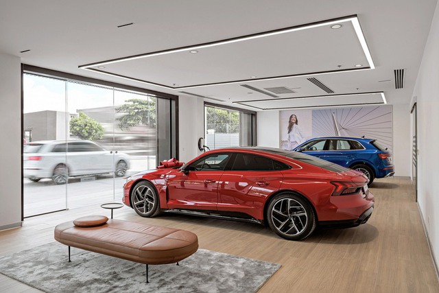Bên trong showroom Audi lớn nhất Việt Nam: Vốn đầu tư hơn 140 tỷ đồng, rộng 9.000 m2, có cả khu sửa chữa dành riêng cho xe điện - Ảnh 10.