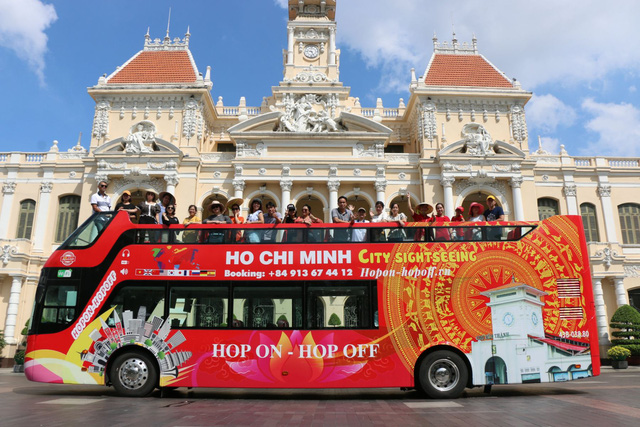 TP Hồ Chí Minh đứng đầu điểm đến yêu thích của khách nội địa - Ảnh 3.