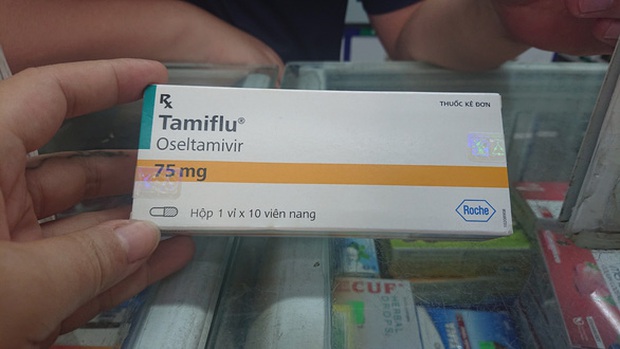 Ca bệnh cúm A gia tăng, loạn giá thuốc Tamiflu  - Ảnh 1.