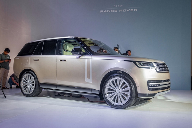 Range Rover 2022 ra mắt Việt Nam: Giá từ 11,9 tỷ đồng, nhiều tiện nghi ghế VIP, lựa chọn sang xịn ngang tầm Mercedes-AMG G 63  - Ảnh 7.