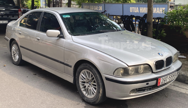  BMW 525i đời cổ biển tứ quý 5 tại Hà Nội  - Ảnh 1.