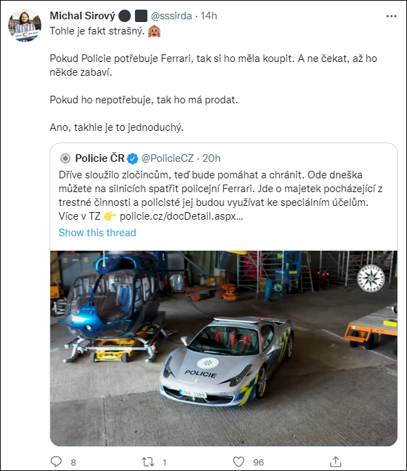 Chơi lớn như cảnh sát Séc: Biến siêu xe Ferrari của tội phạm thành xe tuần tra - Ảnh 1.