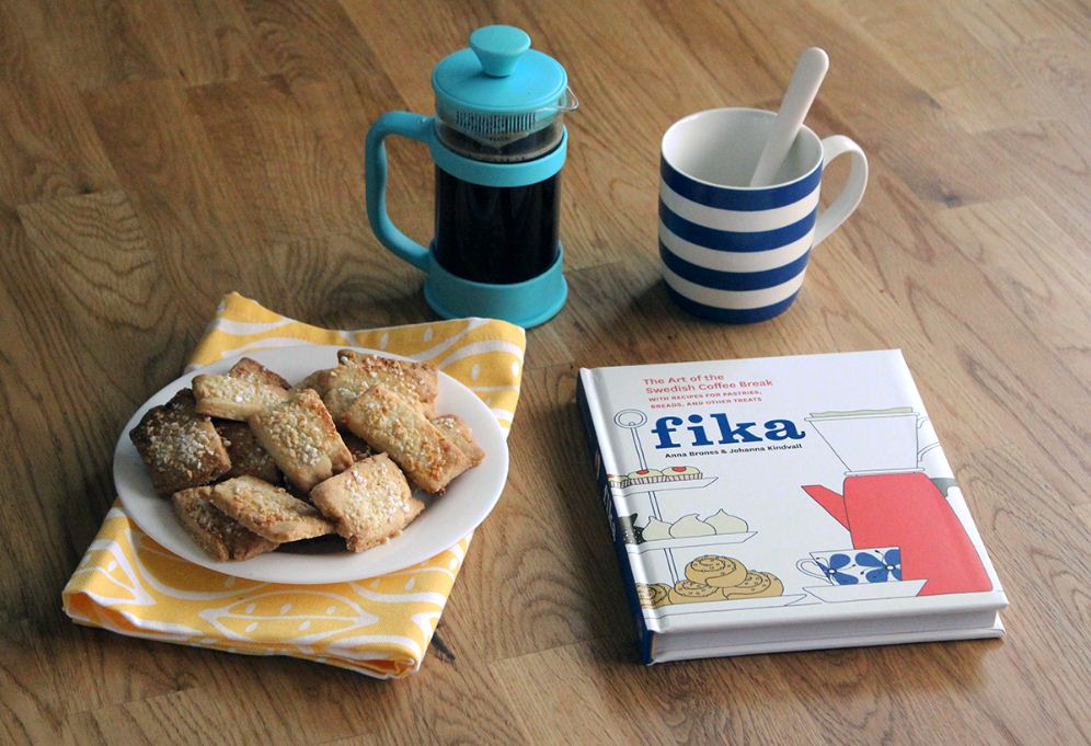 FIKA - Bí quyết giúp người Thuỵ Điển sống thảnh thơi, có được những mối quan hệ chất lượng giữa cuộc sống bề bộn