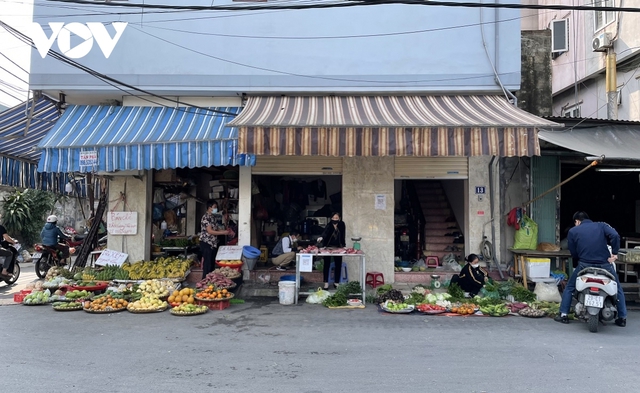 Giá cả nhiều mặt hàng tăng “chóng mặt”, vì sao CPI Việt Nam vẫn thấp? - Ảnh 2. Giá cả nhiều mặt hàng tăng “chóng mặt”, vì sao CPI Việt Nam vẫn thấp? - Ảnh 2.