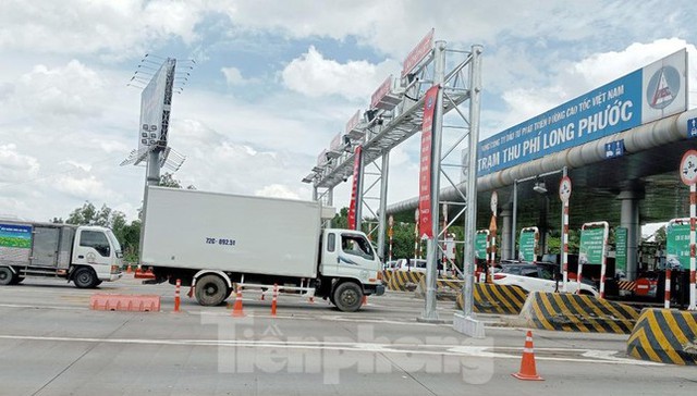  Bỏ hạn mức tài khoản trả phí tự động khi vào cao tốc: Thực tế không như lo ngại ban đầu  - Ảnh 1.