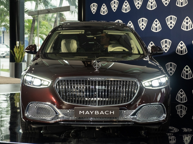  Ngồi thử Mercedes-Maybach S 680 giá 16 tỷ đồng tại Việt Nam: Đóng mở cửa như Rolls-Royce, ghế ông chủ có thể biến thành giường  - Ảnh 3.