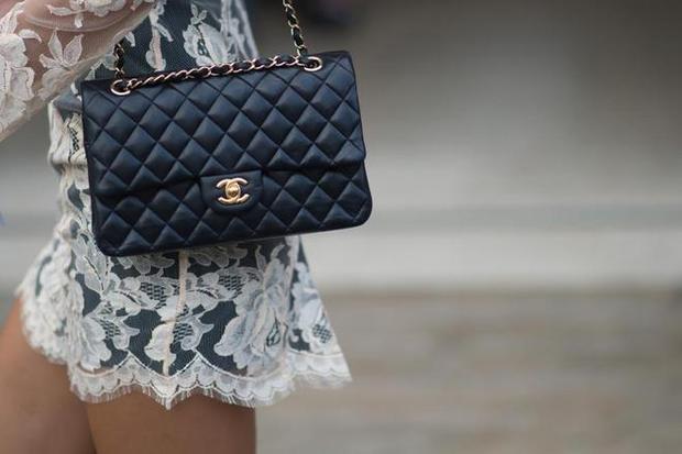 Túi đeo chéo silicon xách tay nhựa thời trang đẹp giá rẻ mini dễ thương QC   Mỹ Phẩm Khác  TheFaceHoliccom