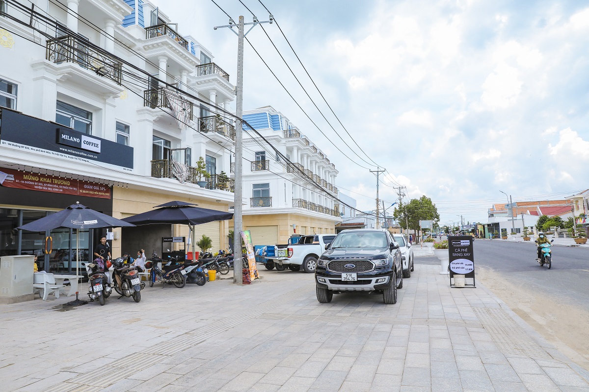 Shophouse trung tâm Tân Trụ dưới góc nhìn nhà kinh doanh - Ảnh 1.