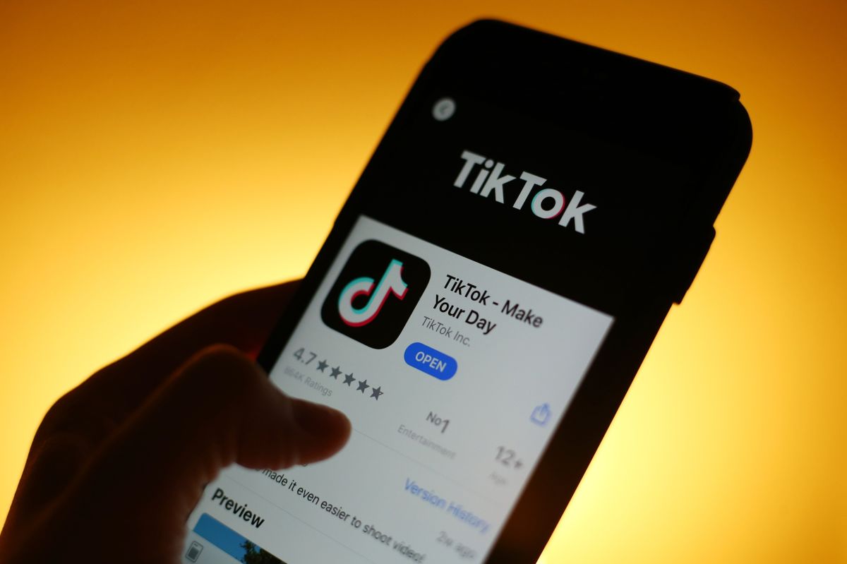 TikTok xuất hiện ngày càng nhiều thông tin sai lệch - Ảnh 1. TikTok xuất hiện ngày càng nhiều thông tin sai lệch - Ảnh 1.