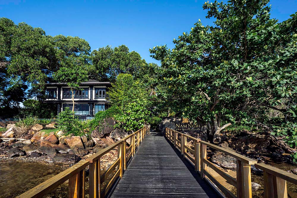 Khu resort được mệnh danh là ‘Bản hoà tấu của rừng và biển’ duy nhất ở Phú Quốc, đầy mê hoặc - Ảnh 2.