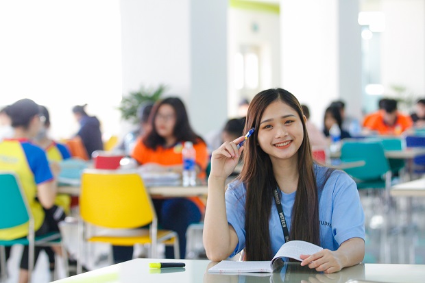 Học không giỏi vẫn làm được 5 NGÀNH NGHỀ này: Thu nhập có nghề lên đến 50 triệu/tháng, thích nhất là linh động thời gian - Ảnh 1. Học không giỏi vẫn làm được 5 NGÀNH NGHỀ này: Thu nhập có nghề lên đến 50 triệu/tháng, thích nhất là linh động thời gian - Ảnh 1.
