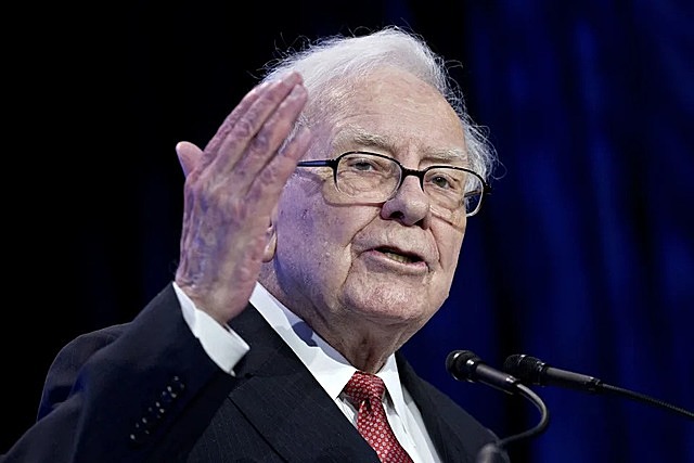 Lý do Warren Buffett muốn mua tới 50% cổ phần của Occidental Petroleum - Ảnh 1. Lý do Warren Buffett muốn mua tới 50% cổ phần của Occidental Petroleum - Ảnh 1.