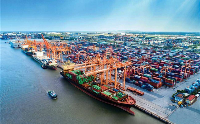 Các doanh nghiệp vận tải tiếp tục bội thu, ngành cảng phân hóa trong quý II - Ảnh 3.