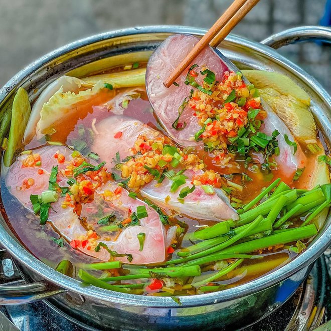 Những quán lẩu ngon, rẻ mà dân văn phòng TP.HCM quen chân sau giờ tan tầm - Ảnh 11. Những quán lẩu ngon, rẻ mà dân văn phòng TP.HCM quen chân sau giờ tan tầm - Ảnh 11.