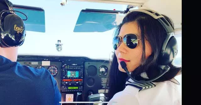 Nữ phi công gốc Việt muốn bay vòng quanh thế giới: Chi tiền tỷ để học bay - Ảnh 1.