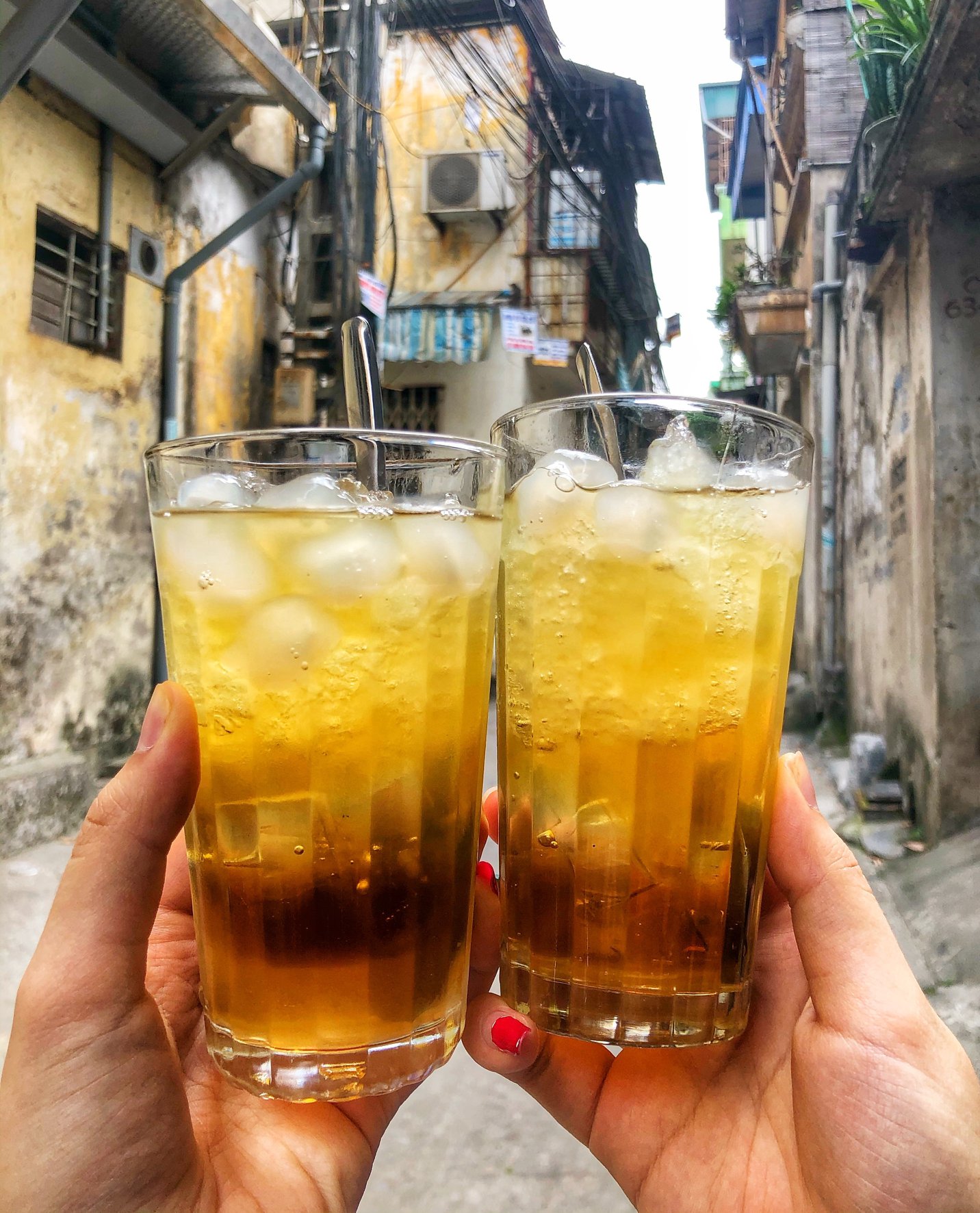 Hà Nội có 3 khu tập thể 'già nua' nhưng lại chứa những món ngon đỉnh, không tìm thấy ở nơi nào khác - Ảnh 3.